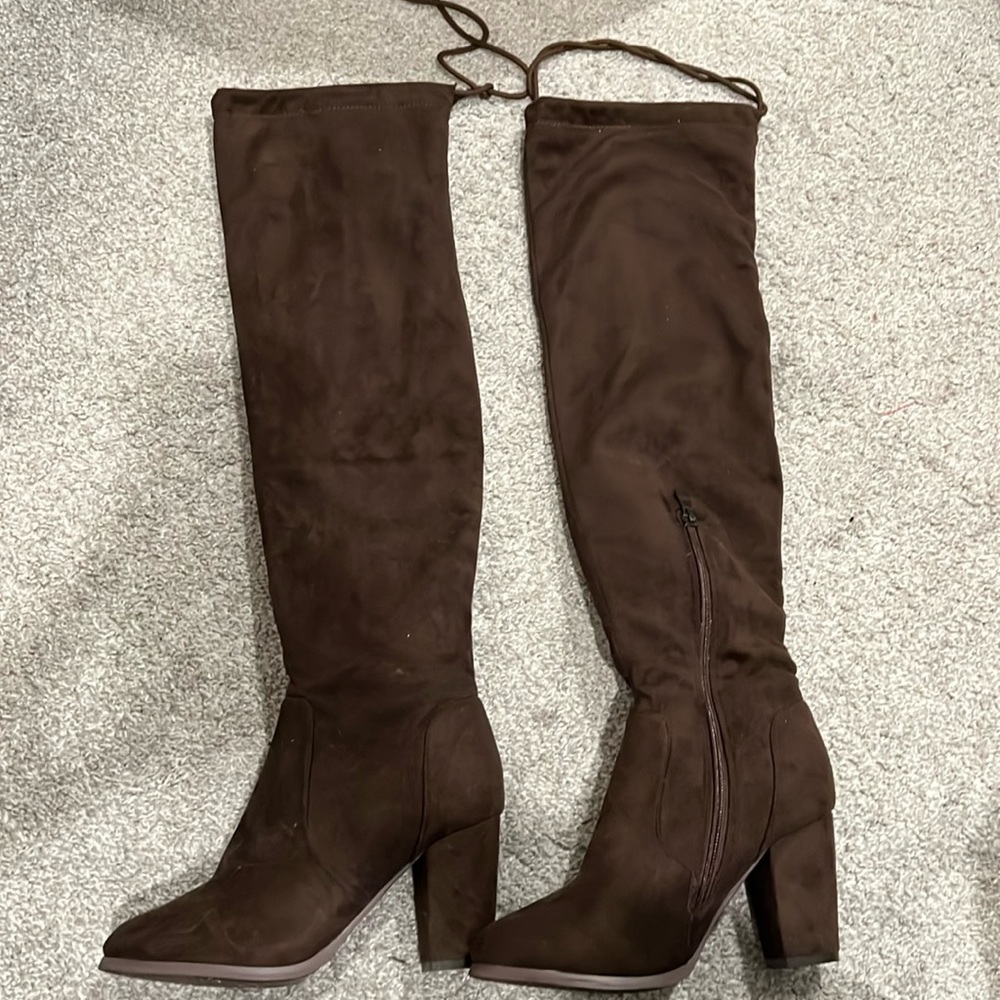 Knee Length Suede Boots